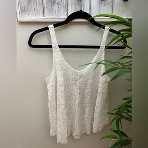 American Eagle Outfitters White Lace Women's Tank Top. Size XS